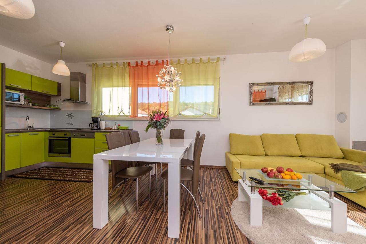 Antonio Apartments Sukošan المظهر الخارجي الصورة