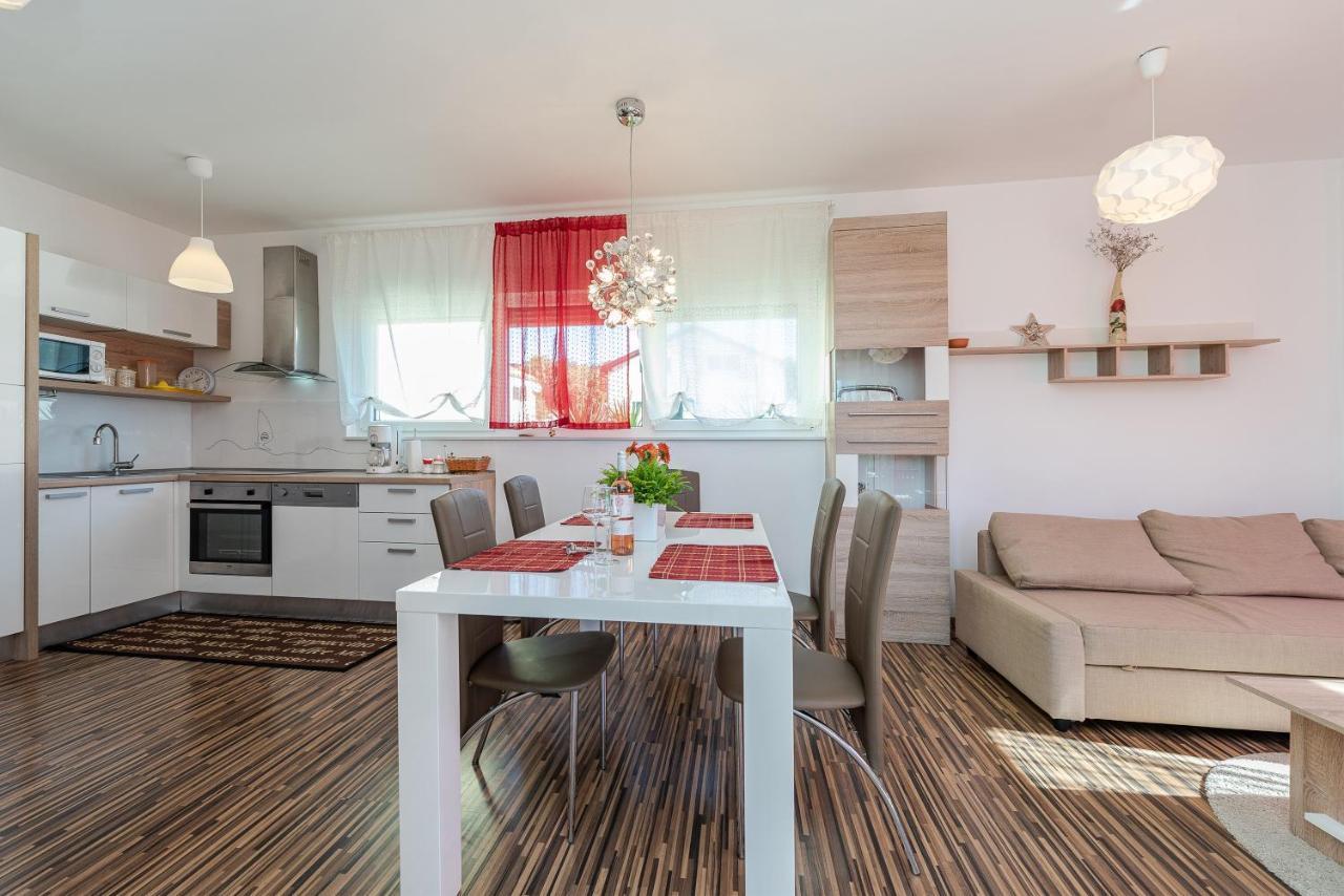 Antonio Apartments Sukošan المظهر الخارجي الصورة