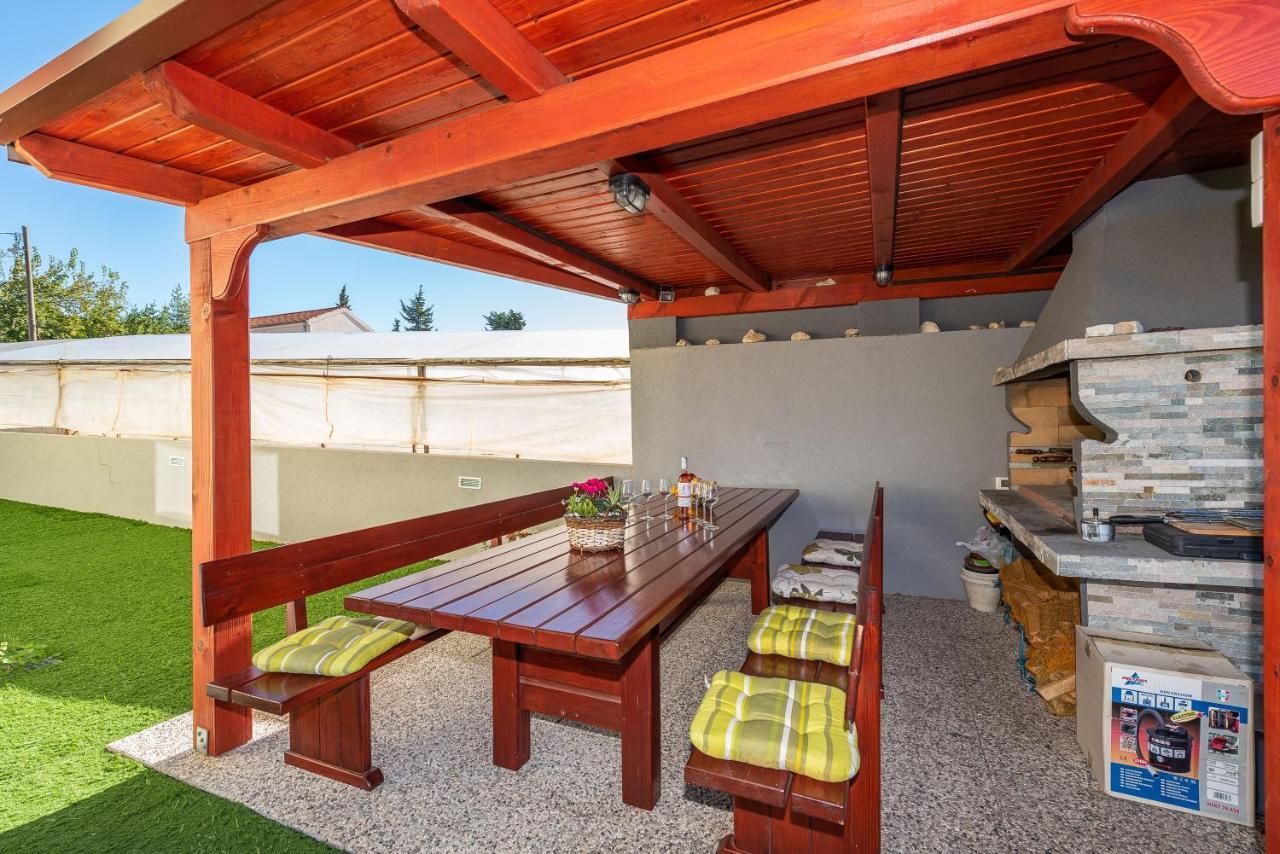 Antonio Apartments Sukošan المظهر الخارجي الصورة